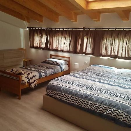 Lovely House In The Most Peacefull Place Of Градо Екстериор снимка