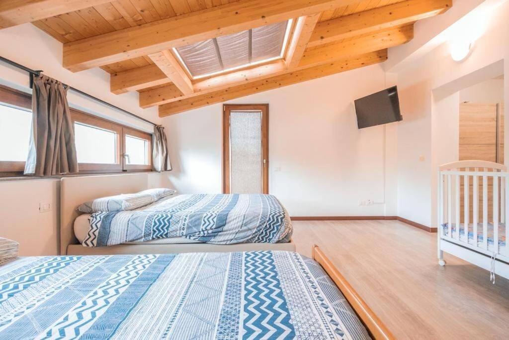 Lovely House In The Most Peacefull Place Of Градо Екстериор снимка