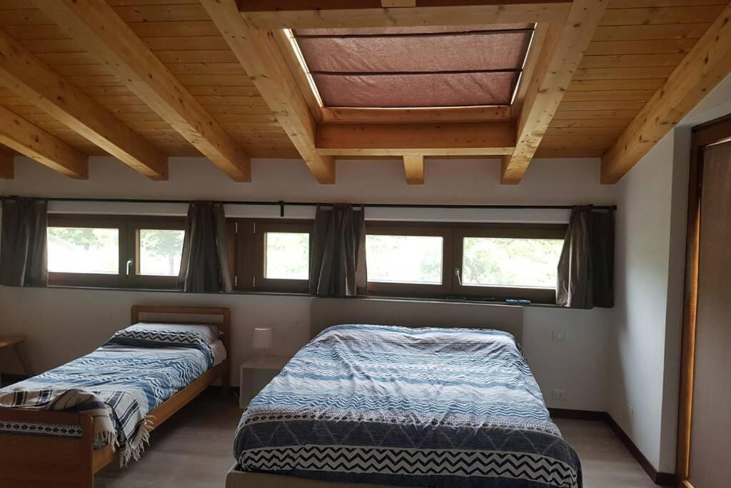 Lovely House In The Most Peacefull Place Of Градо Екстериор снимка